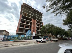 Vendemos: Apartamento T2 e 3 no Mais Novo Condominio UMRAN II, na Av. Martires da Machava