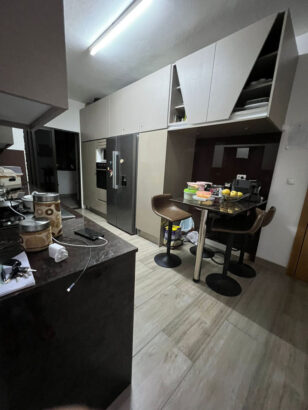 Vende-se Luxuoso Apartamento Tipo 3 na Polana_Proximo ao Ministério da Educação