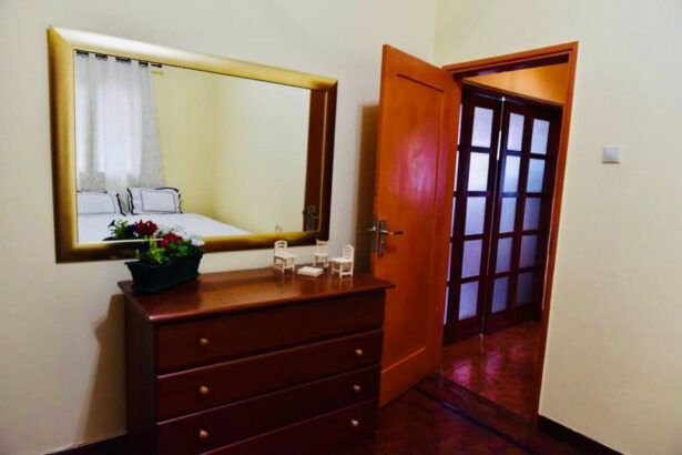 Apartamento T3 perto H. África a venda