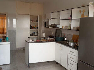 Vende-se Excelente Apartamento T3 no Bairro do Alto Maé (Belita)