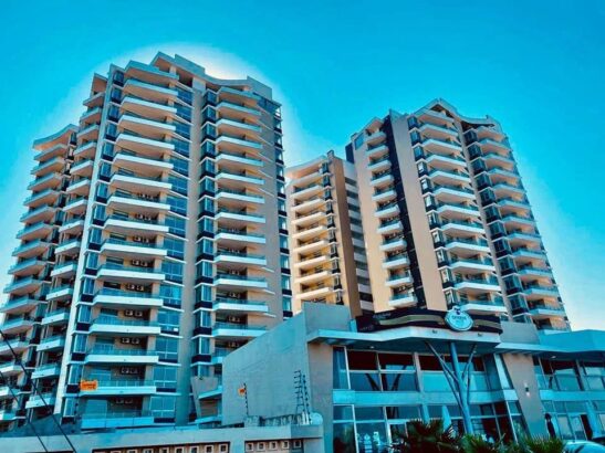 Arrenda-se no edificio novo na Av. Marginal Apartamento T4 no Edificio Maputo Beach Front.