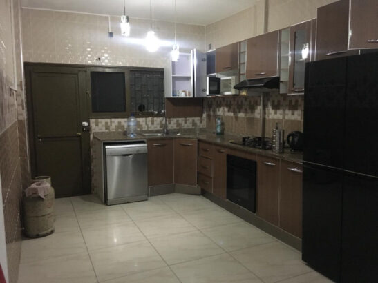 Vende-se Excelente Apartamento T3 no Bairro da Polana (Próximo ao Infantário 1° de Maio)