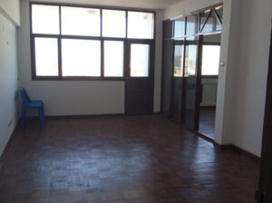 Flat T4, Polana, Sem obras