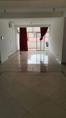 SUPER MEGA PROMOÇÃO, BAIXOU BAIXOU, NÃO PERCA TEMPO APROVEITE JÁ. VENDE-SE ESTE APARTAMENTO T4 SUPER EXCELENTE