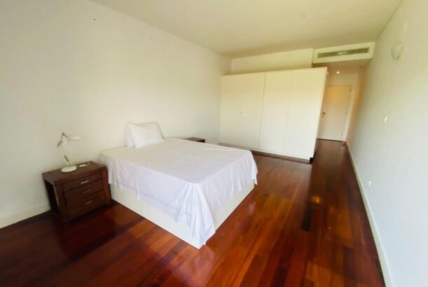 Vende-se Arrenda-se Apartamento T3 no Xiluva Grande BNI, Av. Julius Nyerere, Sommerschield 2