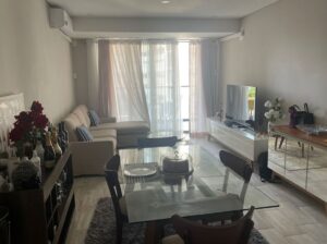 Arrenda-se Apartamento T2 próximo ao Piripiri no Condominio Polana Plaza.