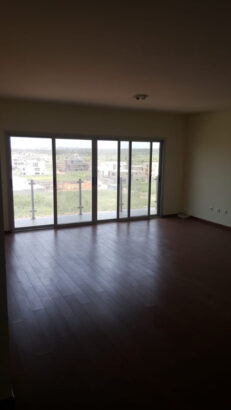 Vende-se Luxuoso Apartamento T3 no Condomínio Open (Bairro da Costa do Sol)