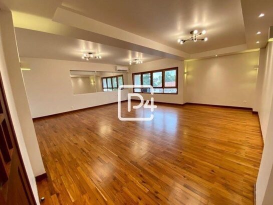 Vende-se Apartamento T3 no Condominio Sommerschield Village, proximo ao parquinho rua 8 de Março