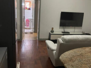 Vende-se Apartamento Tipo 1 na Polana