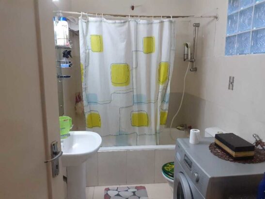 Vende se bom apartamento tp3 no bairro da Polana B av amilcar cabral