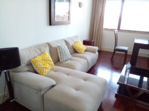 Arrenda se excelente apartamento tipo 2 mobilado no polana shopping