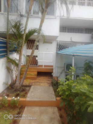 Vende se Duplex tipo 3 na Coop Próximo ao Elvis