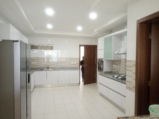 Vende-Se Escelente Apartamanto Moderno Tipo4 No Beach Front