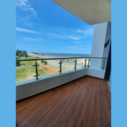 APARTAMENTO T4 GRANDE NO BEACH FRONT Marginal