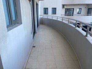 Arrenda-se: Apartamento T3 no Condominio Karibu AV. Marginal