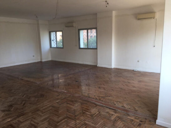 Vendo super apartamento tip4 na somarchild (mão TSE tinha esquina com Martins da machava