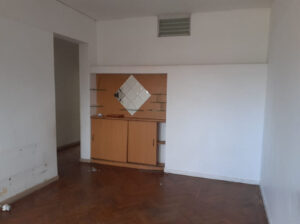 Vende-se Excelente Apartamento T2 no Bairro da Polana (Av.24 de Julho-Edificio do Baiana)