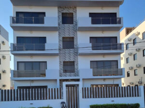 VENDE-SE APARTAMENTO T3 NO CONDOMINIO LUA MAR NA COSTA DO SOL PROXIMO DO WILLOW INTERNATIONAL