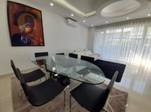 Vende-se Apartamento T3 Mobilado no Condominio umran