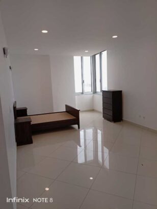 Arrenda-se: Apartamento T4 Maputo beach front, Av. Marginal logo depois do mercado peixe: