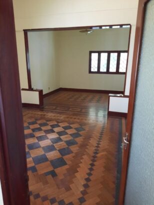 Vende se moradia t3 na Polana rua da Argélia