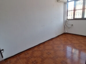 Arrenda-se Apartamento Tipo 2+1, 2°andar, perto da Padaria Lafões