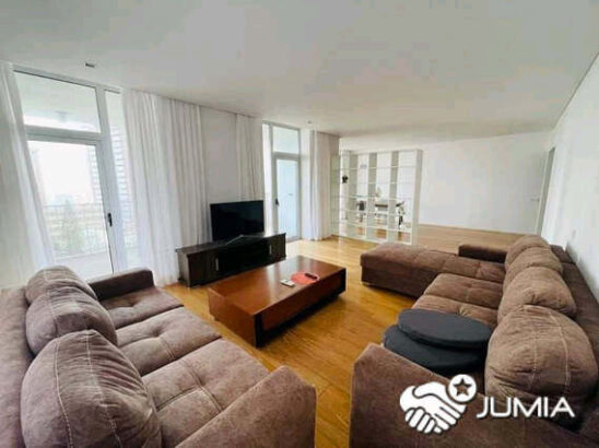 Arrenda-se luxuoso apartamento T3 mobilado no Olimpic Terrace