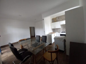 ARRENDA-SE luxuoso apartamento tipo2 com ou sem moveis no bairro do triunfo num condominio novo e seguro proximo ao condominio vila sol  , marque já a sua visita