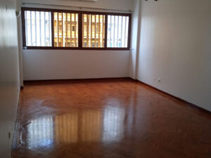 Bairro Central, Flat T3, 3Wc’s, 2⁰andar