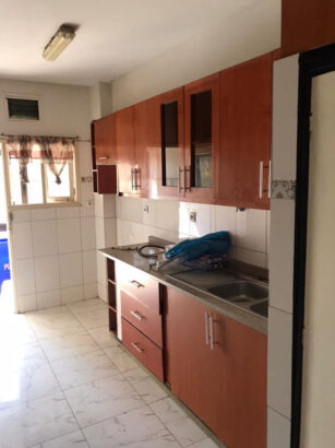 Arrenda se Flat T3 no 3andar pronta habitar no bairro central