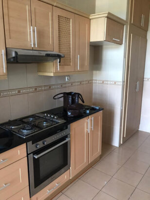 Arrenda-se Excelente Apartamento T3 no Bairro da Coop (Rua da França)