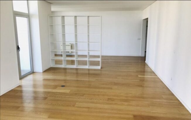 LUXUOSO APARTAMENTO T3 A VENDA NO COMITÉ OLÍMPICO TERRACE