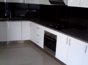 Vende se apartamento  de luxo em mapulene