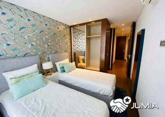 Arrenda-se luxuoso apartamento T3 mobilado no JAT Residence