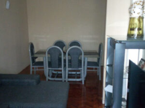 Vende-se Linda Flat Tipo3, no 1⁰ andar, sita: no Bairro do jardim, rua da agricultura:  * 1⁰ andar .