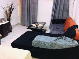 VENDE-SE APARTAMENTO T2 NA AV KARL MAX PROXIMO AO MOZA BANCO