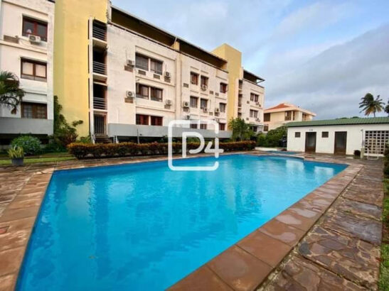 VENDE-SE EXCELENTE APARTAMENTO TIPO3 LUXUOSO E MODERNO NA SOMMERSHILD VILLAG EM CONDOMÍNIO FEIXADO