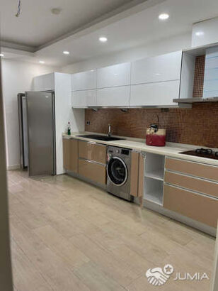 Arrenda-se apartamento T3 mobilado no Elite Residence