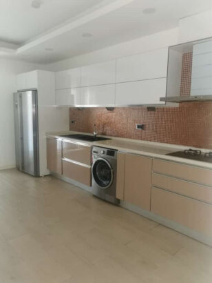 Arrenda-se Apartamento T3 super luxuoso próximo ao Jardim dos Namorados ♥ Polana, zona calma e nobre num condomínio limpo e muito organizado.