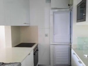 To let modern Furnished 2 bedroom apartment in the Jat Resistence Condominium, Rua dos Desportistas near Av. 25 de Setembro