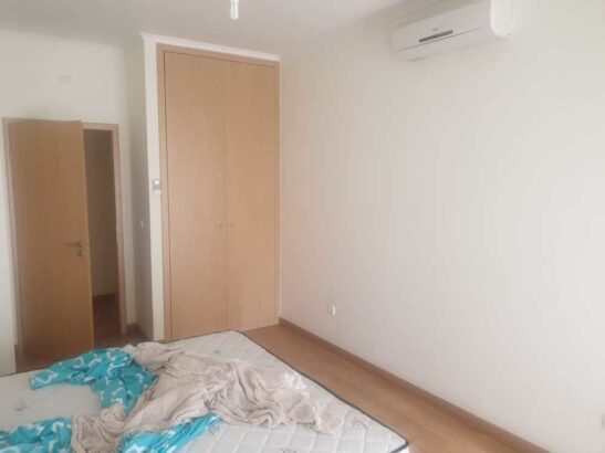 Luxuoso Apartamento T2 a venda no Condomínio Tilweni