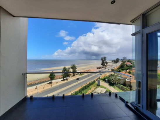 Vende se apartamento T3 no SuperMares Vista mar – Av Marginal