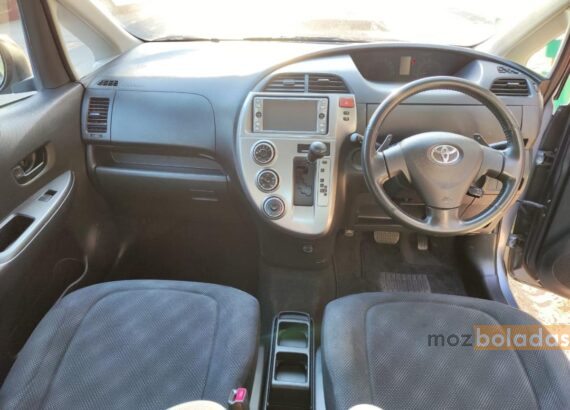 Toyota Ractis 2006 a Venda