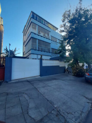 Vende se Flat T3 no 1andar Pronta habitar na Av. Paulo Samuel kankhomba com Olof plame