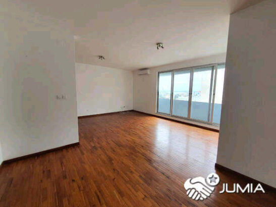 Arrenda-se apartamento T3 novo no panorama