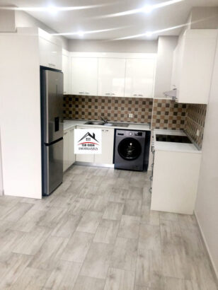 Arrenda-se Luxuoso Apartamento T2 no Condomínio Plaza Residence (Bairro da Polana)