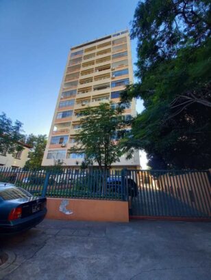 VENDE-SE APARTAMENTO TIPO3 ESPAÇOSO NA POLANA CIMENTO NA AVENIDA ARMANDO TIVANE ESQUINA COM EDUARDO MONDLANE,  MARQUE JÁ A SUA VISITA