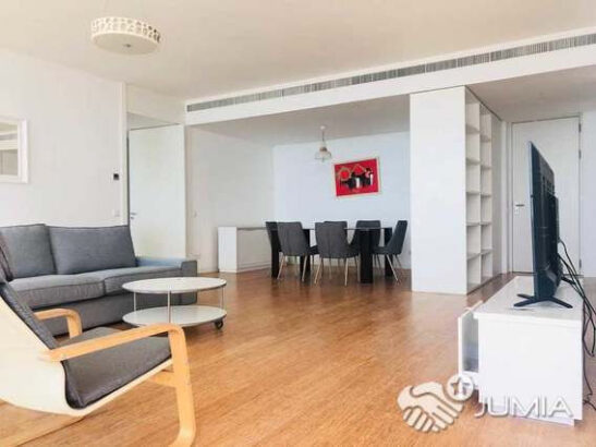 Arrenda-se apartamento T3 mobilado vista mar no condomínio Platinum