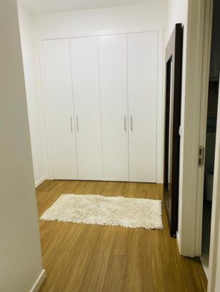 Vende-se apartamento super moderno T3 na Somerschild2 com vista ao mar