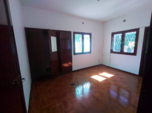 Arrenda-se apartamento T2 na polana